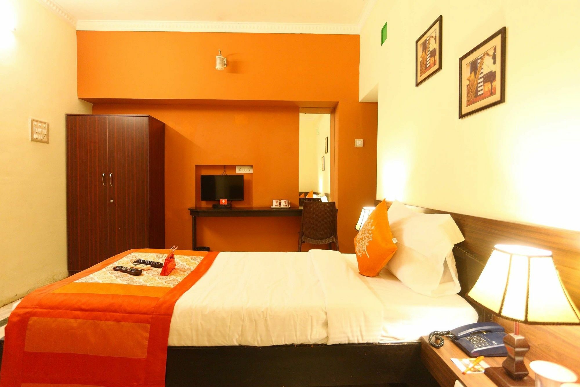 Fabexpress Nestlay Rooms - 100M From Velammal Hall, Moggappair Madrás Exterior foto