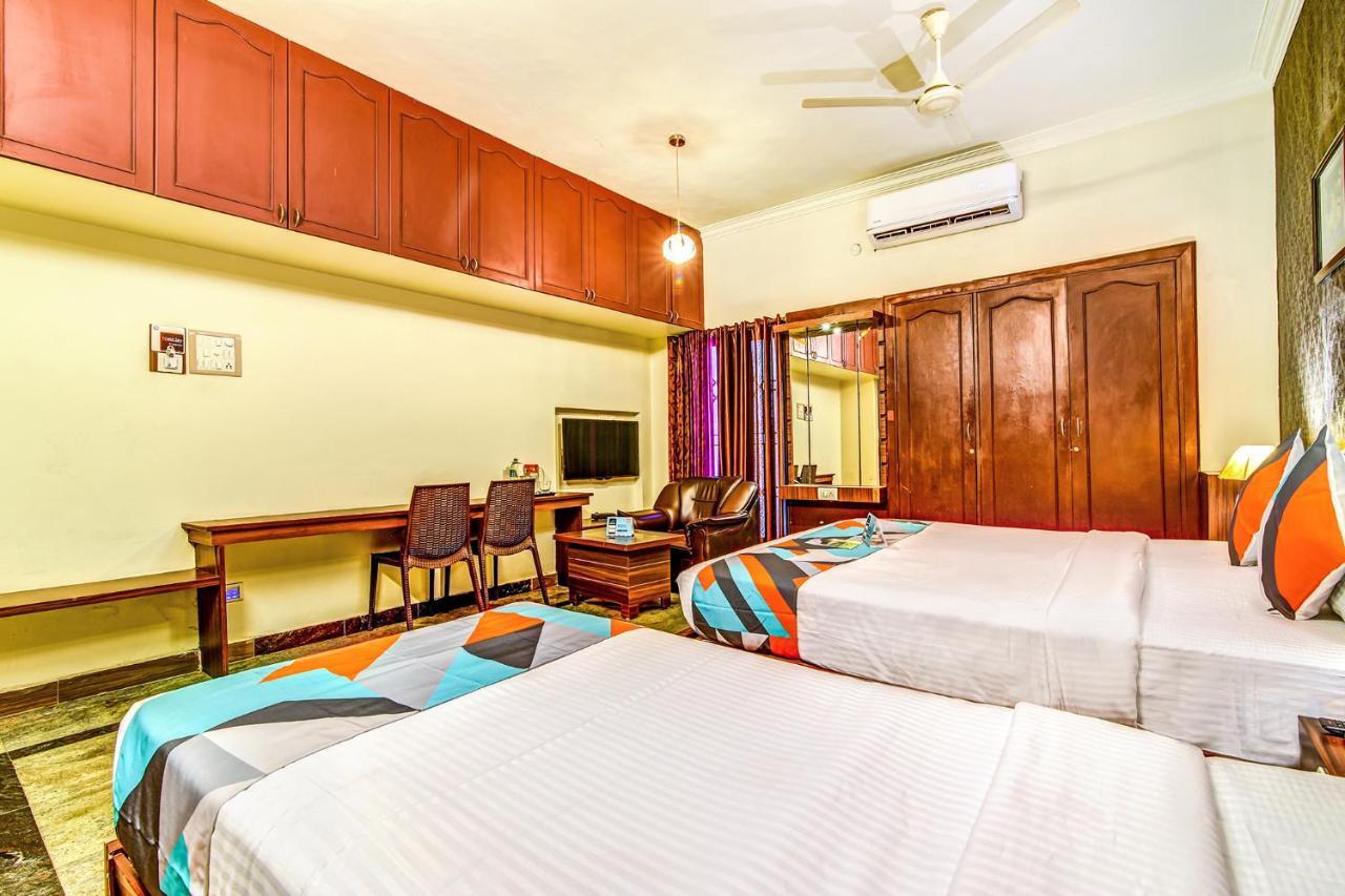 Fabexpress Nestlay Rooms - 100M From Velammal Hall, Moggappair Madrás Exterior foto