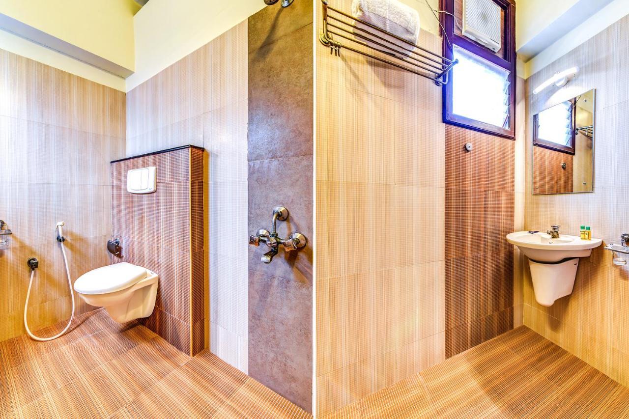 Fabexpress Nestlay Rooms - 100M From Velammal Hall, Moggappair Madrás Exterior foto