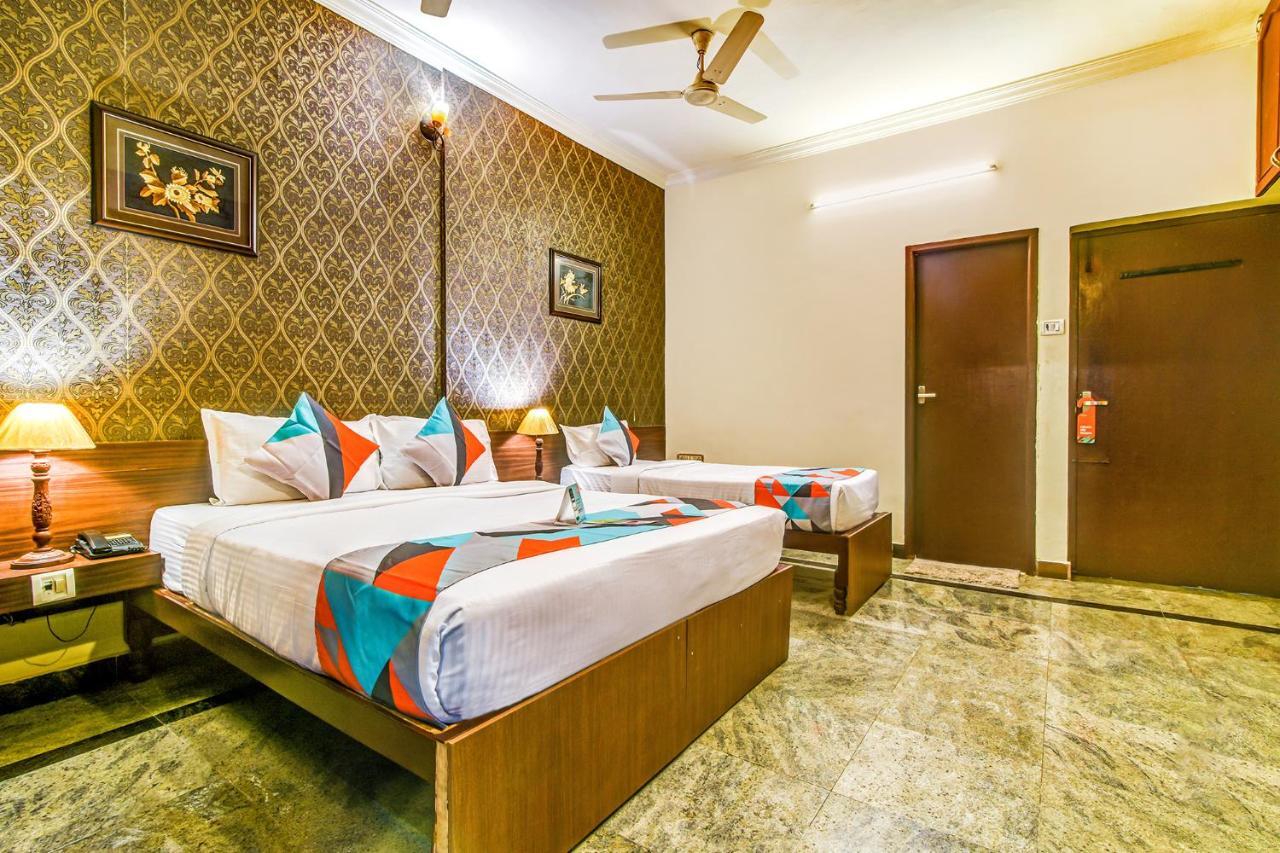 Fabexpress Nestlay Rooms - 100M From Velammal Hall, Moggappair Madrás Exterior foto